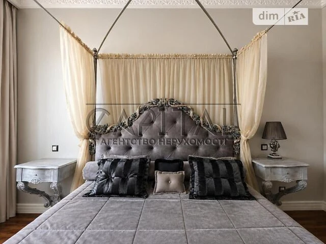 Продаж 5к квартири 227 кв. м на вул. Антоновича 103 • ID 347