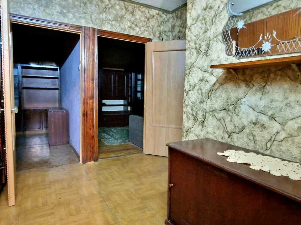 Квартира. Київ, Воскресенський просп. (Перова)