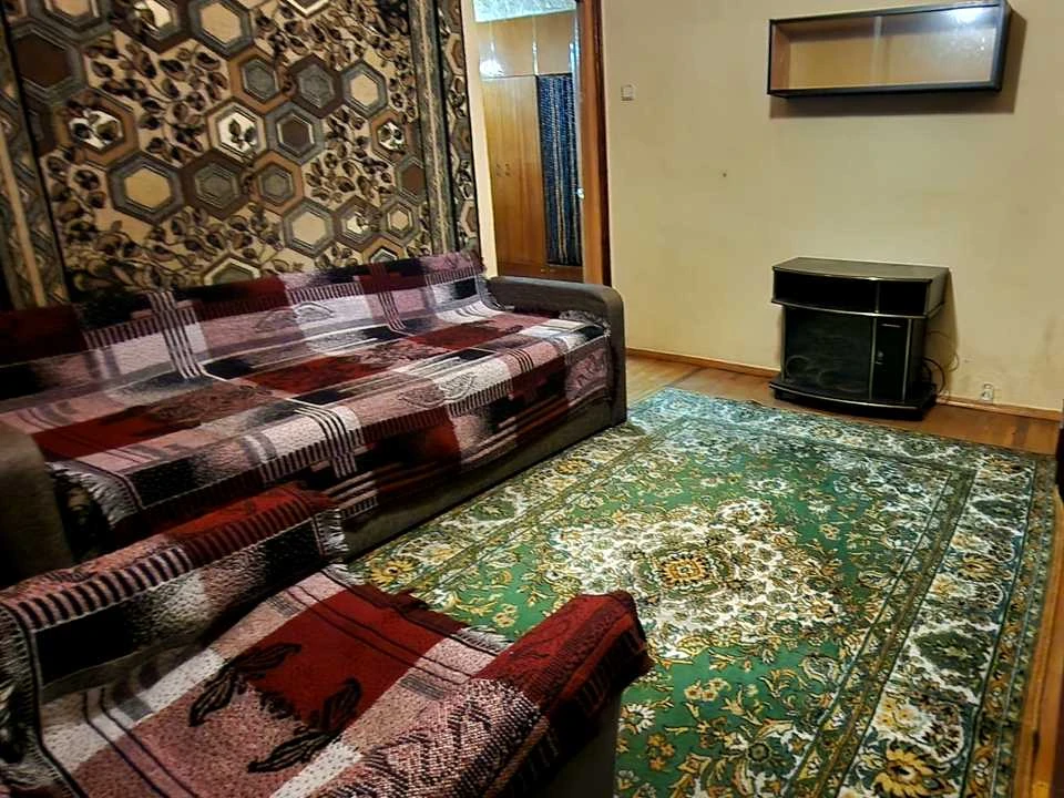 Квартира. Київ, Воскресенський просп. (Перова)