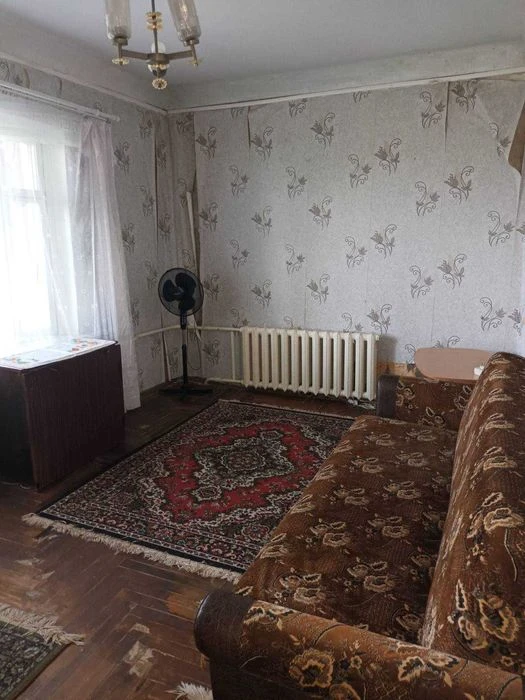 + Продам 1 ком. квартиру ул.Корищенко 12000 дол.