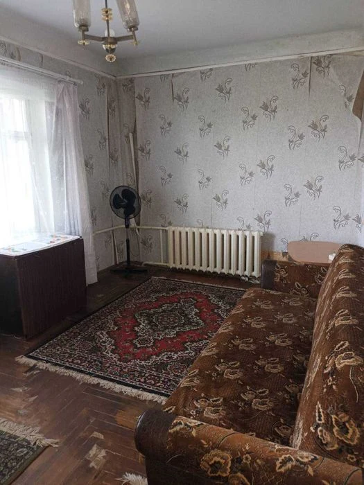 + Продам 1 ком. квартиру ул.Корищенко 12000 дол.