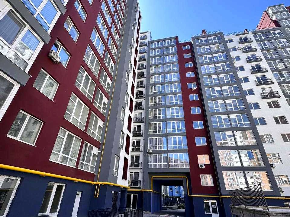 Квартира. Івано-Франківськ, Княгинин вул., (Будинок 25)