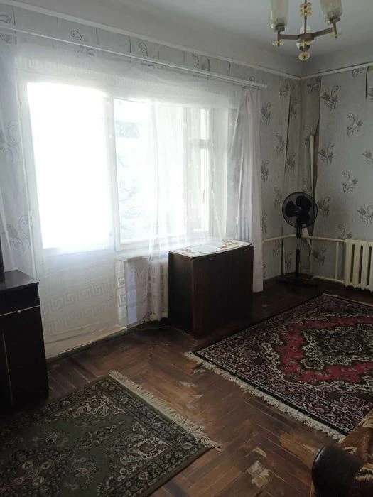 + Продам 1 ком. квартиру ул.Корищенко 12000 дол.
