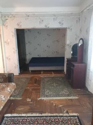 + Продам 1 ком. квартиру ул.Корищенко 12000 дол.