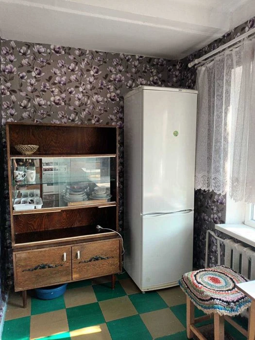 + Продам 1 ком. квартиру ул.Корищенко 12000 дол.