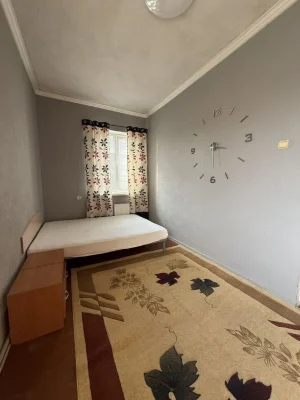 Продам двокімнатну квартиру в самому центрі міста