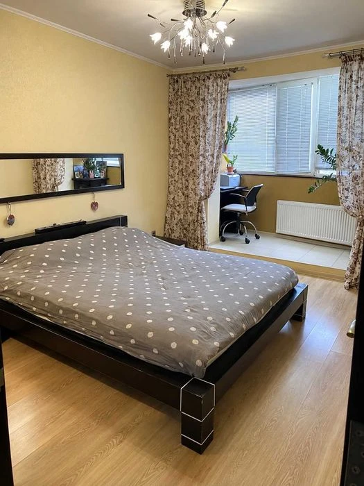 Продам 3к квартиру Новые дома Метро Дворец спорта пешком  3й