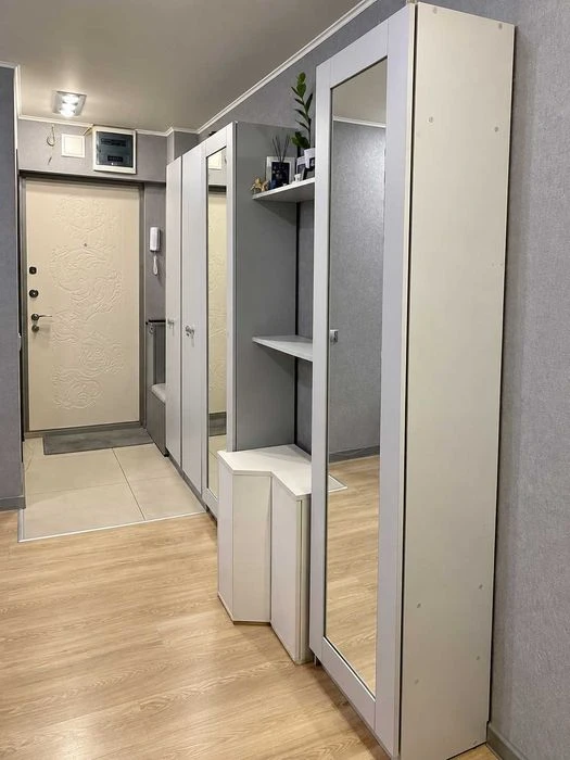 Продам 3к квартиру Новые дома Метро Дворец спорта пешком  3й
