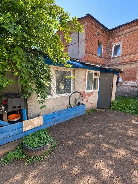 Продам часть дома р-н  Центральный рынок 7500 уе