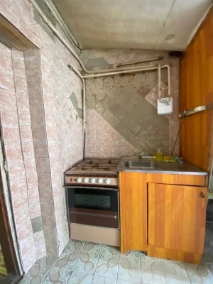Продам часть дома р-н  Центральный рынок 7500 уе