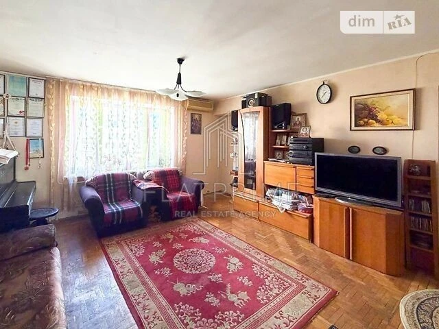 Sale of 3-room apartment 70 sq. m. on Borshchagovska street 173/187 • I