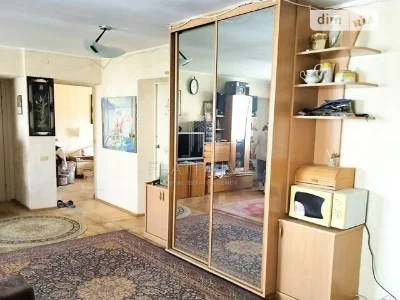 Sale of 3-room apartment 70 sq. m. on Borshchagovska street 173/187 • I
