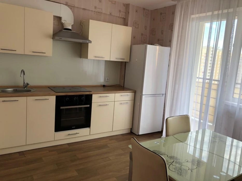 Оренда 2 кімнатноі квартири Максимовича, м. Васильківська, Г