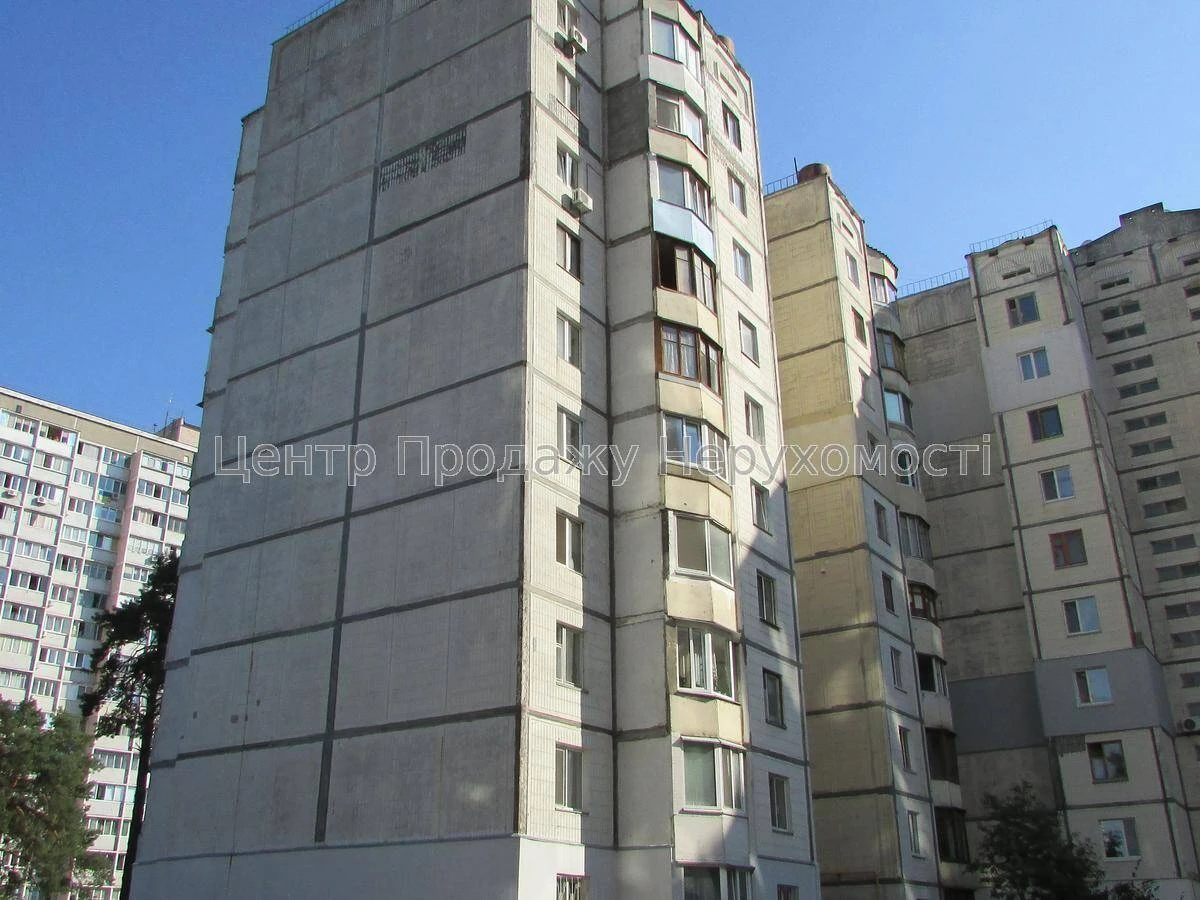 Продаж 1-кімн квартири 43. 83 м², 15/27 пов, ЖК Чарівне Міст