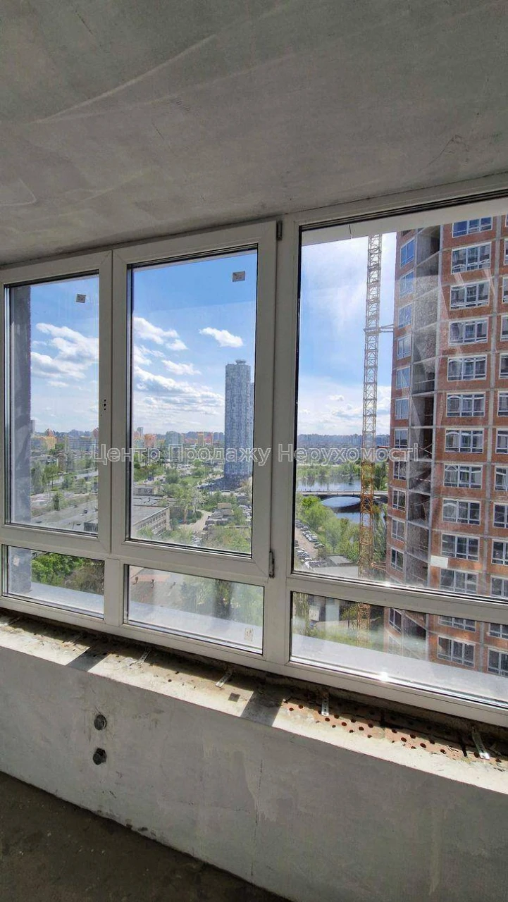 Продаж 2-кімн. квартири 73, 19 м² на 17 поверсі ЖК Rusaniv R