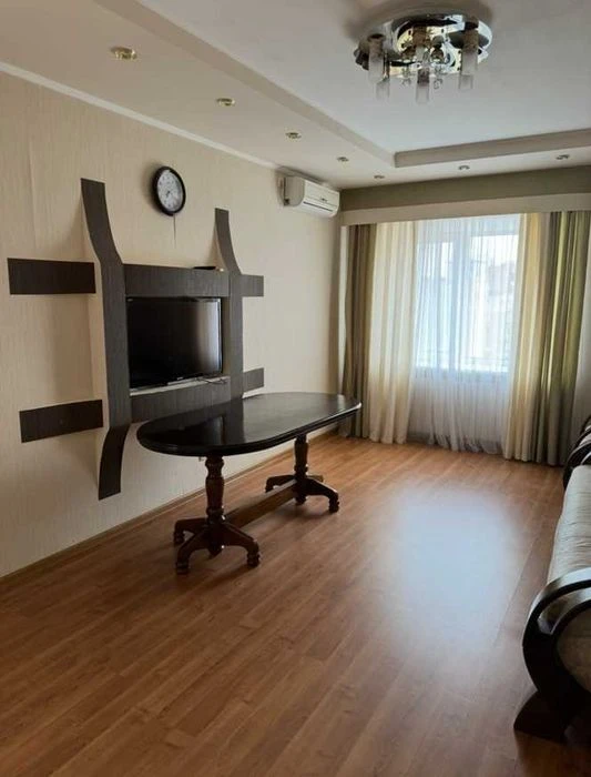 ‼️Центр‼️ 2к квартира, 67 м², цегляна новобудова на Симона П