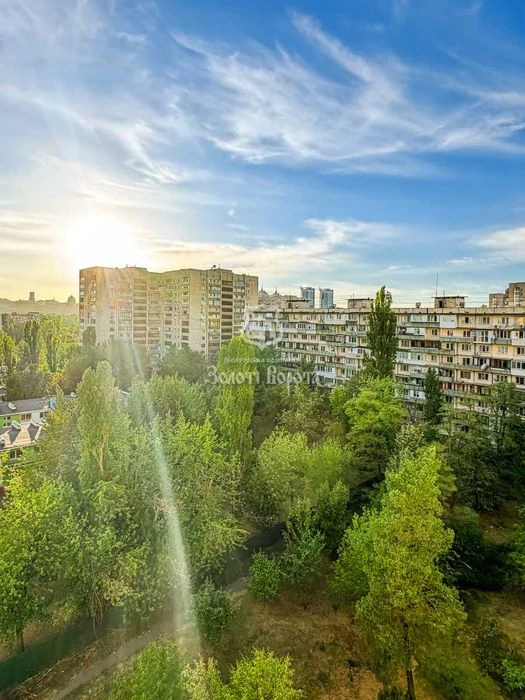 Квартира, 2к. Євроремонт. Бориса Мартоса, 6, Лівобережний ма