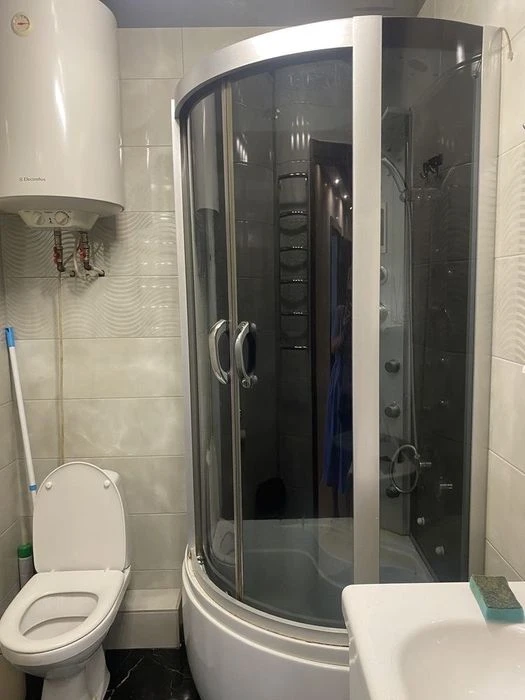 Продам квартиру пр. Поля низ Центральный район  Леси Украинк