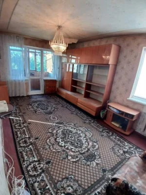 Продаж 3-кімнатної квартири 59 м², Верховної Ради бул., 19a