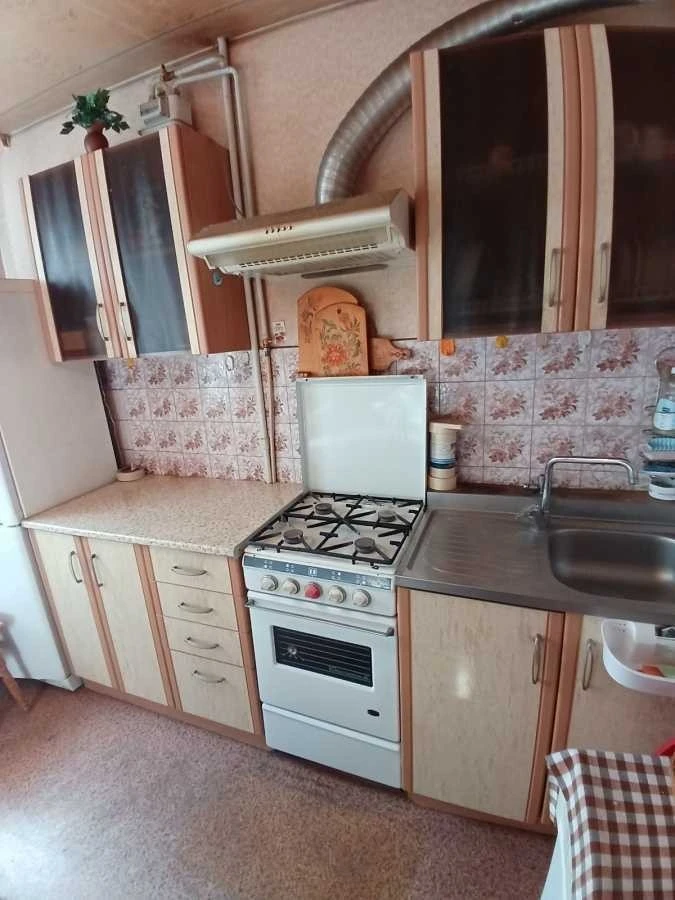 Продаж 3-кімнатної квартири 59 м², Верховної Ради бул., 19a