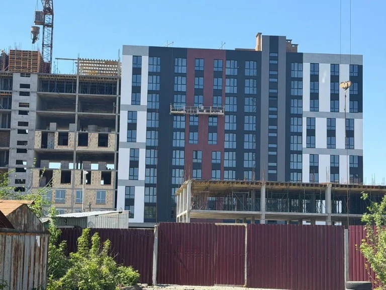 Apartment for sale in a new building with individual heating