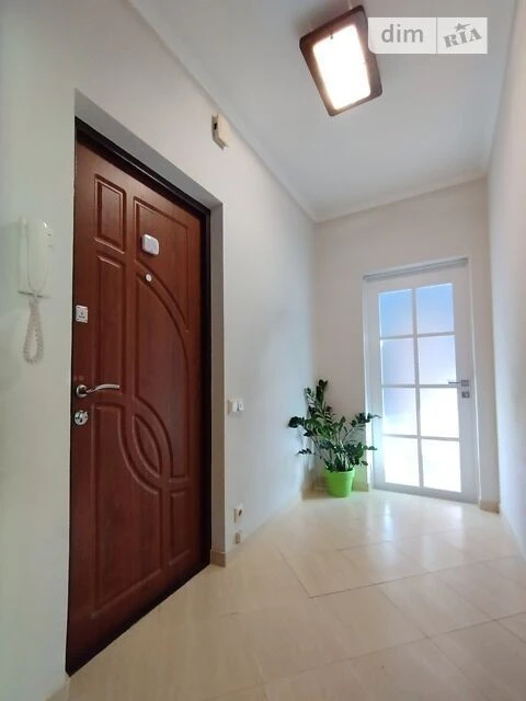 Sale of 2-room apartment 55.8 sq. m. on Ostafiya Dashkevycha 4 st. •