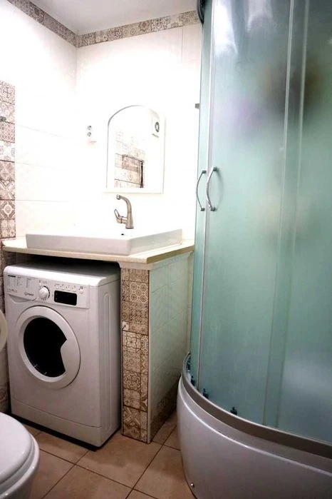 продам трехкомнатную квартиру ул. Мира