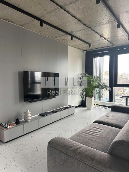 Продаж 3к квартири без ремонту, ЖК TRIIINITY, вул. Василя Тю