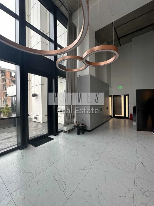 Продаж 3к квартири без ремонту, ЖК TRIIINITY, вул. Василя Тю