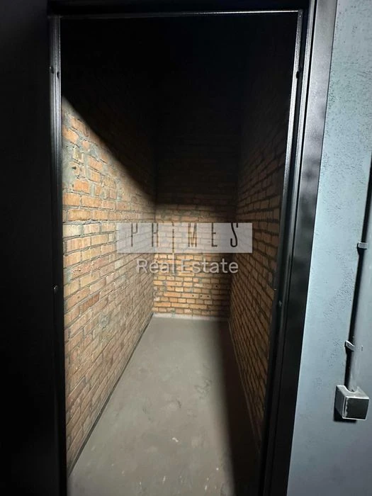 Продаж 3к квартири без ремонту, ЖК TRIIINITY, вул. Василя Тю