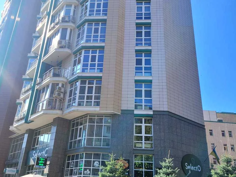 Квартира. Київ, Саперне Поле вул.