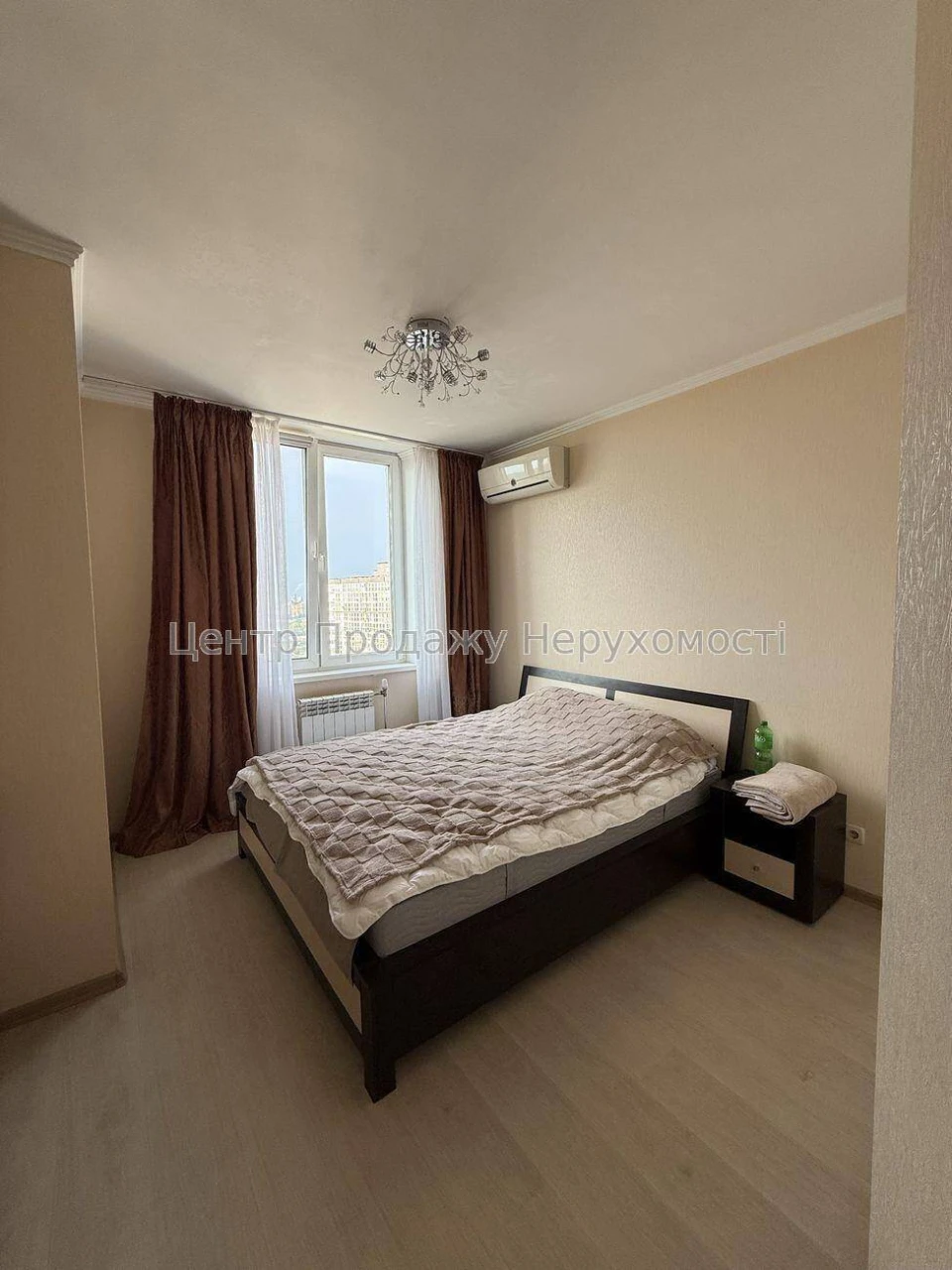 Продаж 2-кімн. квартири 69. 4 м² на 24 поверсі у Києві!