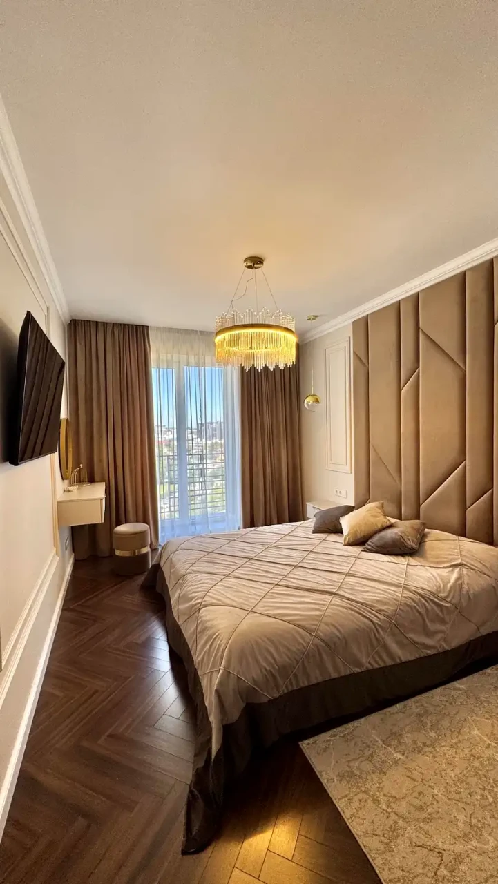 Продаж квартири 3-кімн. 80.8 м² 9/9 пов.