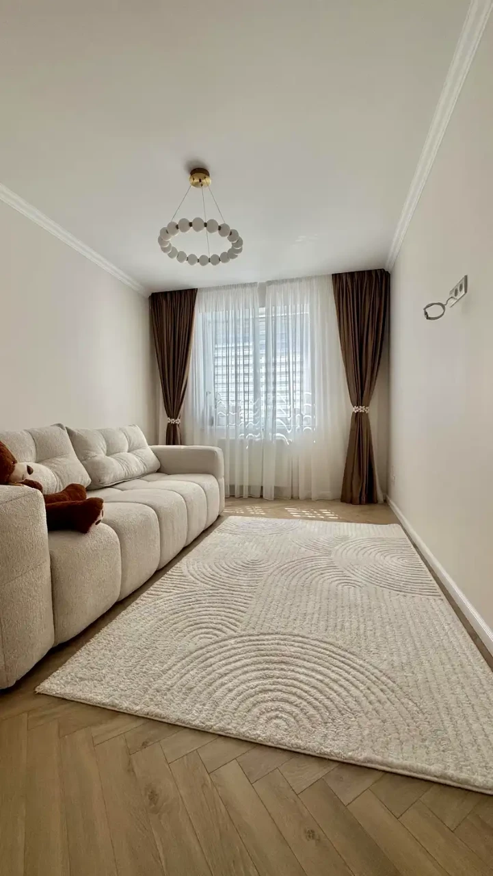 Продаж квартири 3-кімн. 80.8 м² 9/9 пов.