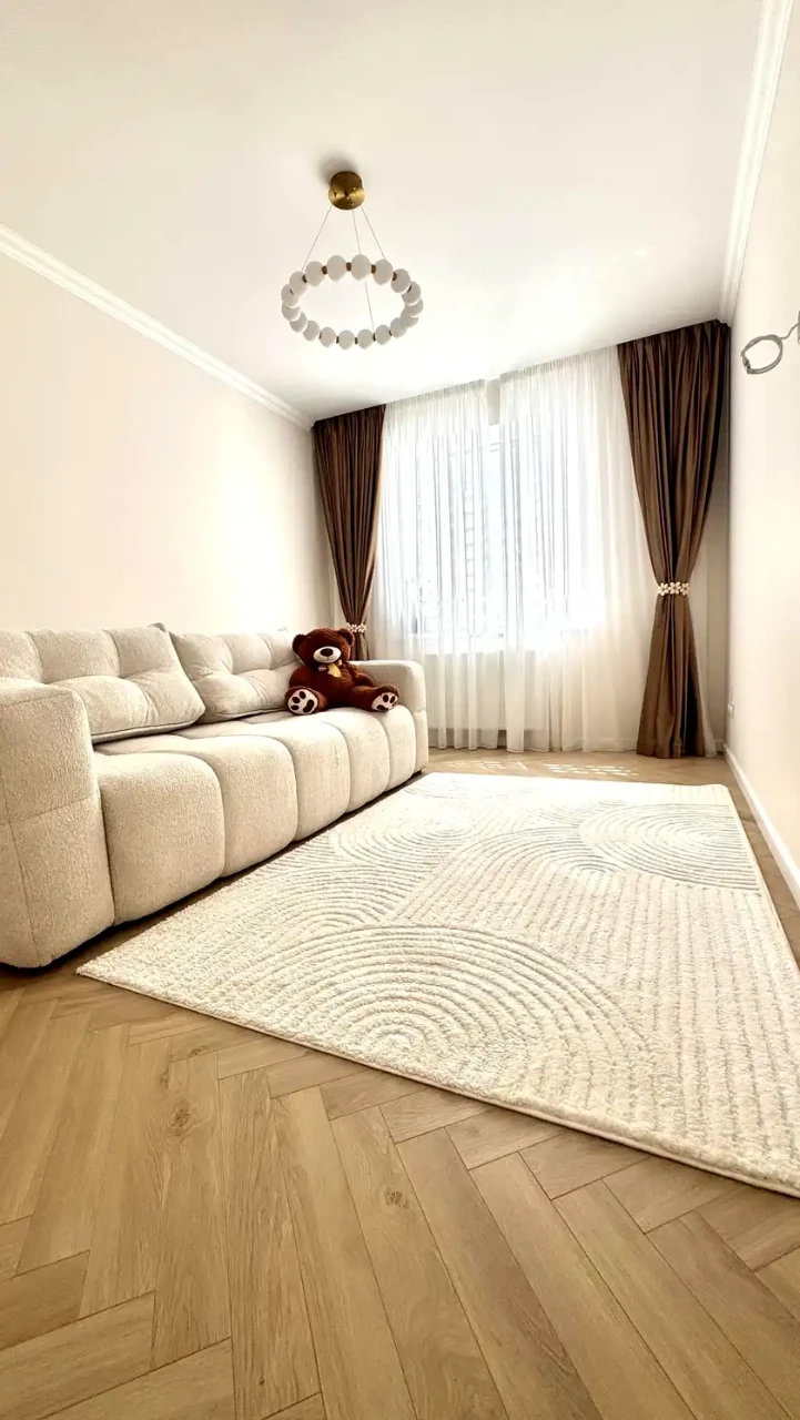 Продаж квартири 3-кімн. 80.8 м² 9/9 пов.