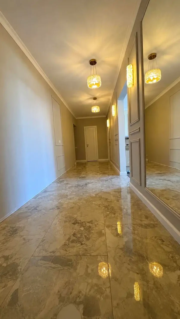 Продаж квартири 3-кімн. 80.8 м² 9/9 пов.