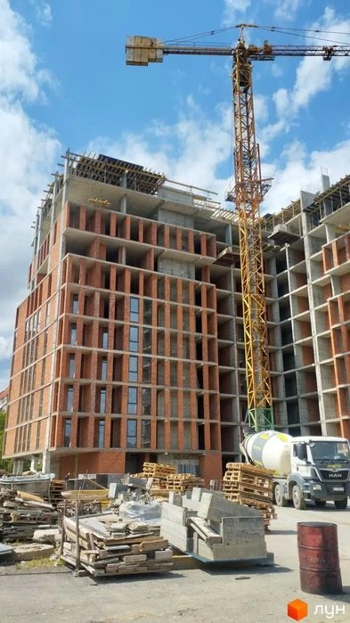 Продаж 1 кім. квартири в ЖК Новасіті / 5 пов.