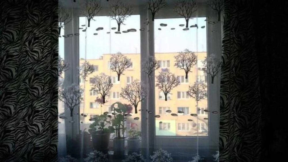 Продам затишну гостинку на бульварі Івана Каркача
