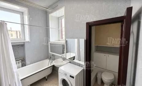 KS2 Продам 3-комнатную элитную квартиру в историческом здани