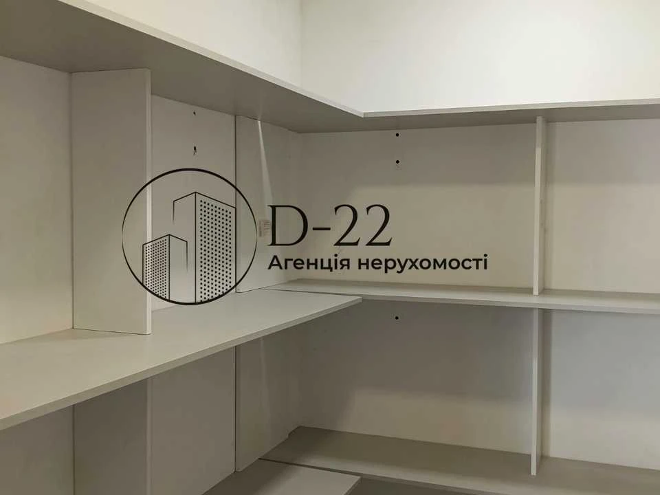 Квартира. Київ, Львівська вул.