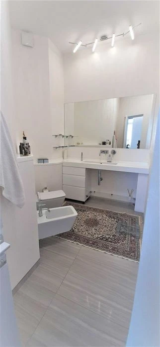 Оренда 2-кімнатної квартири, 197 м² - бульвар Лесі Українки,