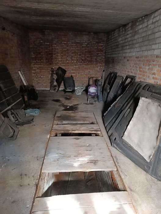 Продам гараж, центр, м. Ярослава Мудрого