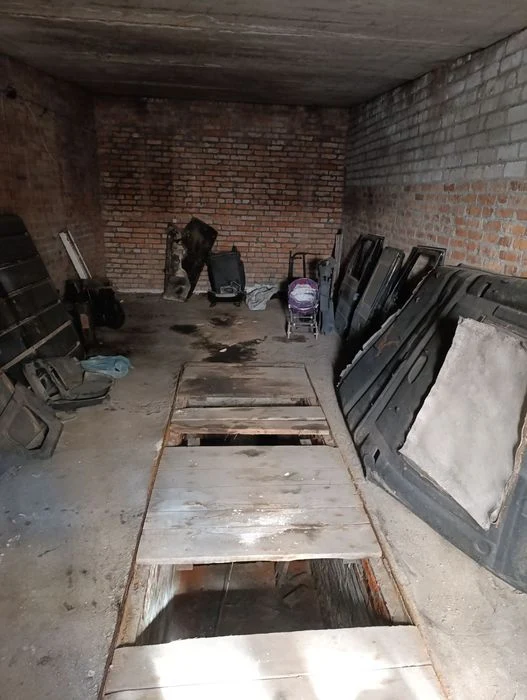 Продам гараж, центр, м. Ярослава Мудрого