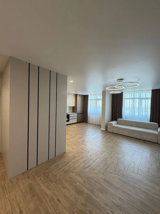 Продам 3 к квартиру Виставка