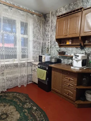 Продам 1 к квартиру Озерна