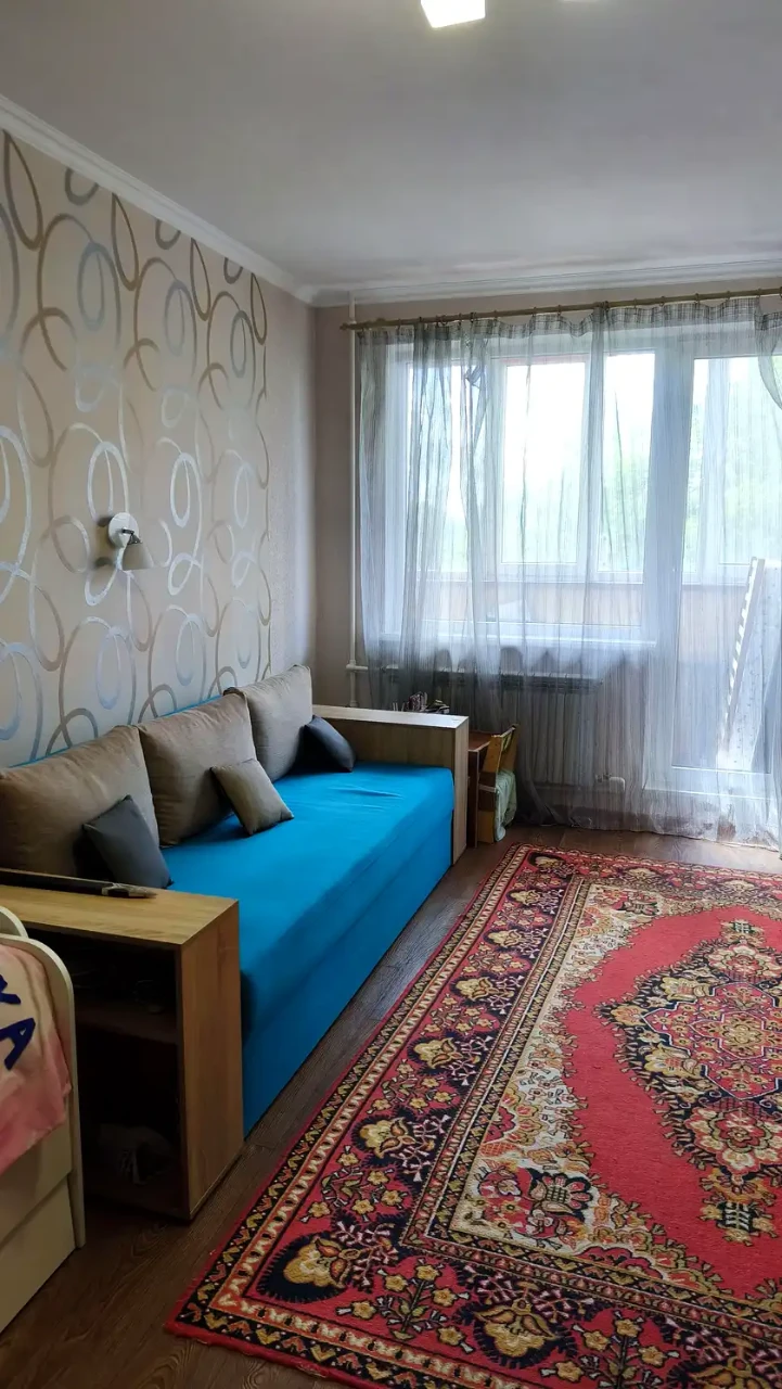 Продаж квартири 1-кімн. 36 м² 4/9 пов.