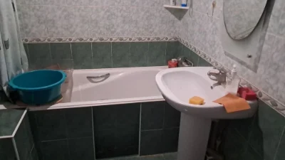 Продам "Чилійку" 3 кімнатну  квартиру в комунарському районі