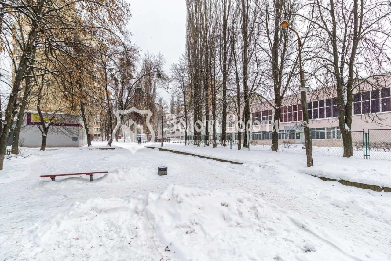 For sale 1-room apartment 20.9 m², Evropeyskaya pl., Soyuyu