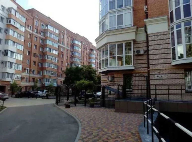 Продаж 2 кім квартири 75 м2 Індив опал Новобуд Центр №20988
