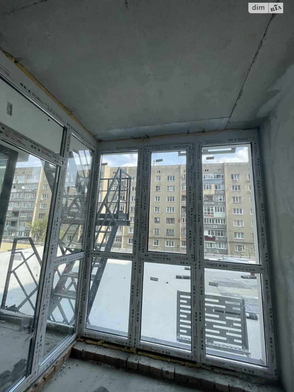 Продаж Квартира Брати